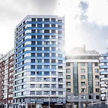 Amanecer Cantabrico 기욘